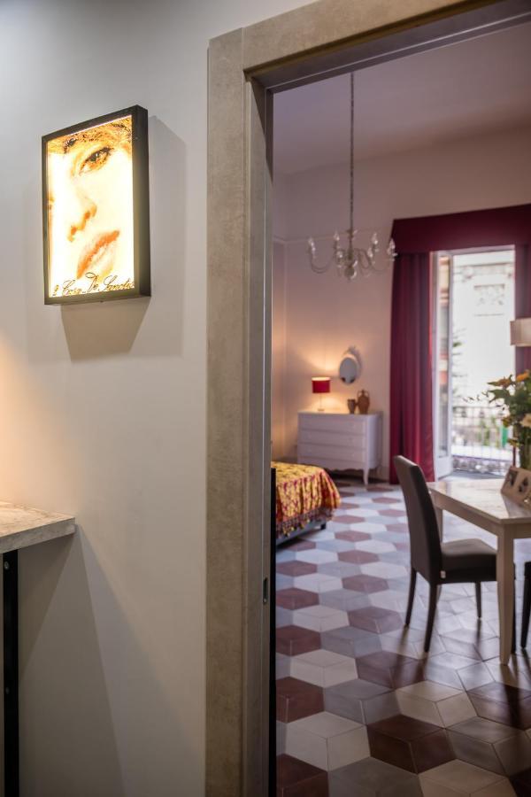 Foriart Relais Hotel Наполи Екстериор снимка