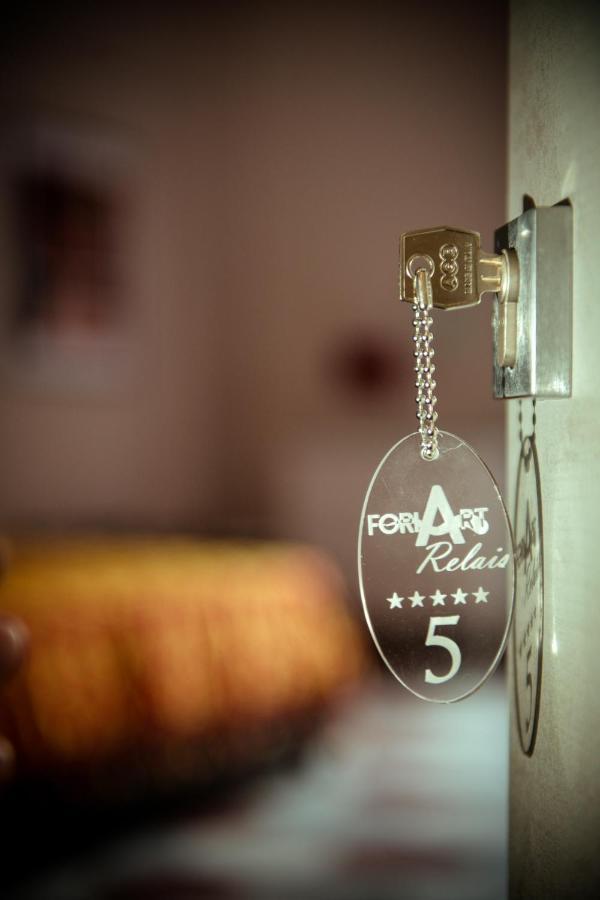Foriart Relais Hotel Наполи Екстериор снимка