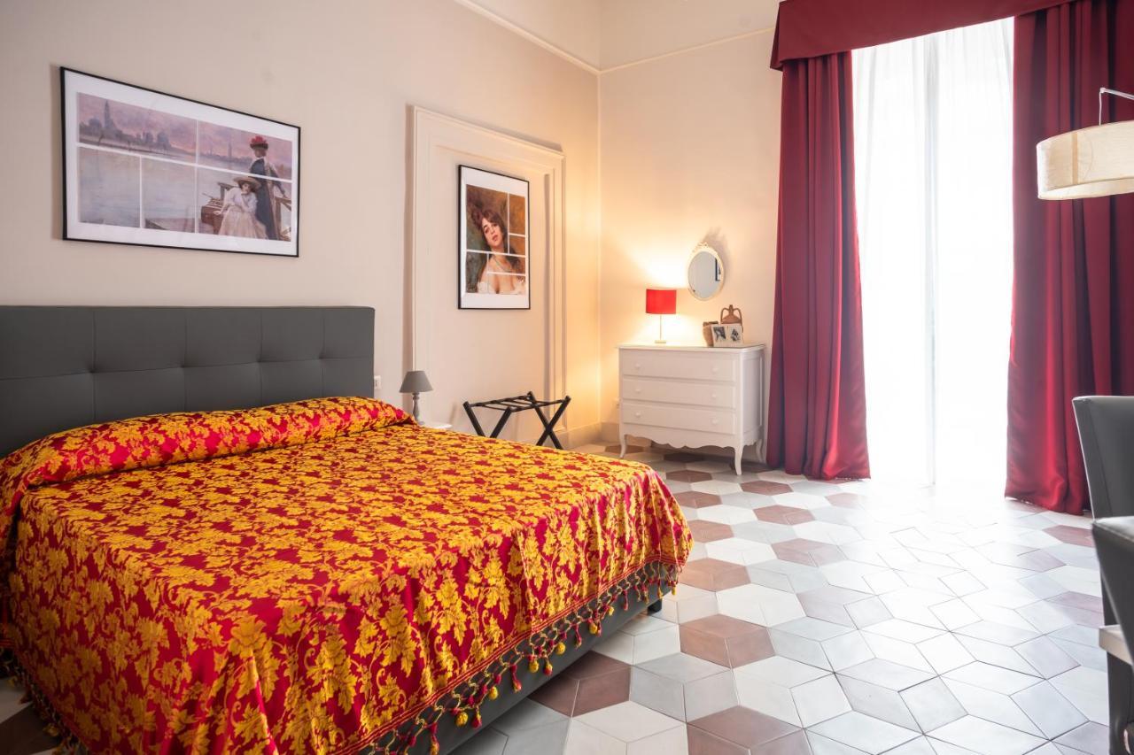 Foriart Relais Hotel Наполи Екстериор снимка